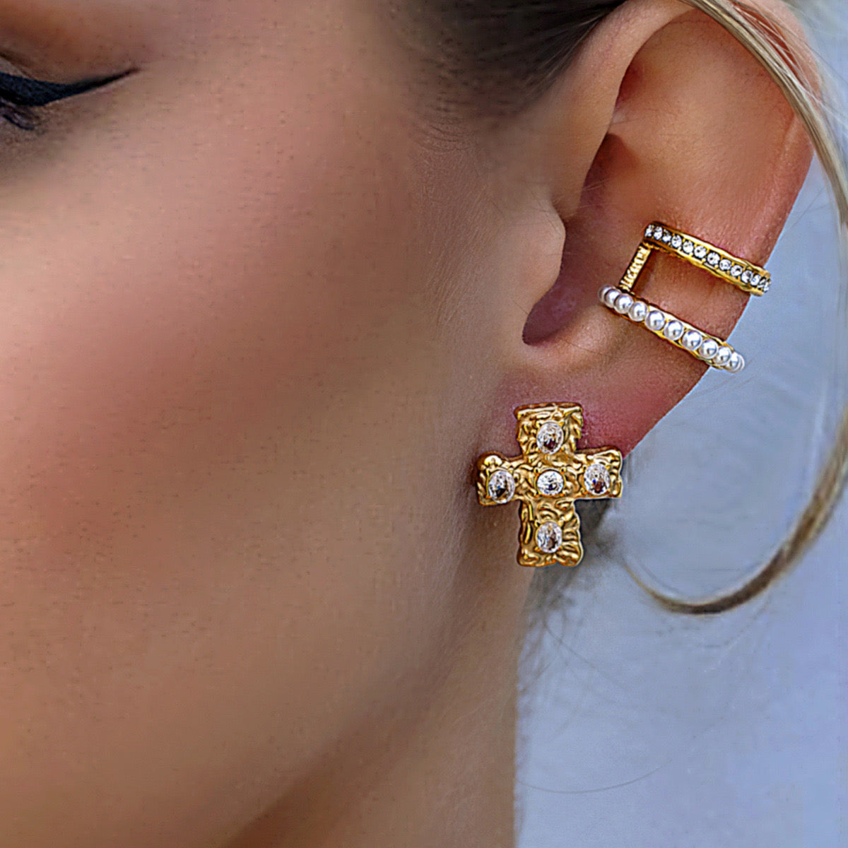 Mini Cross earring