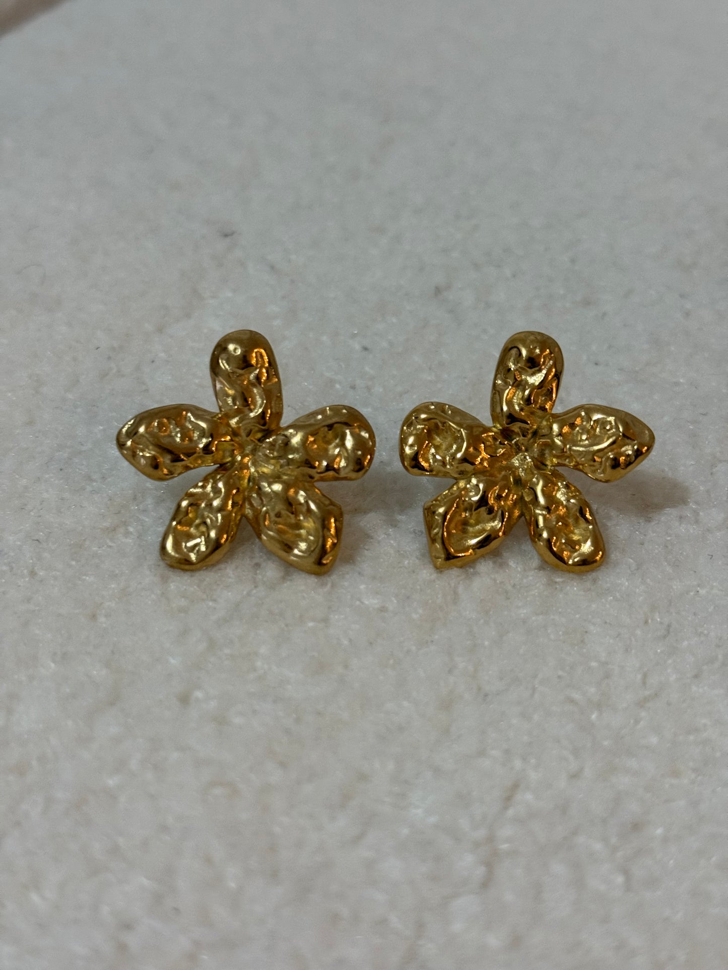 Starfish earring