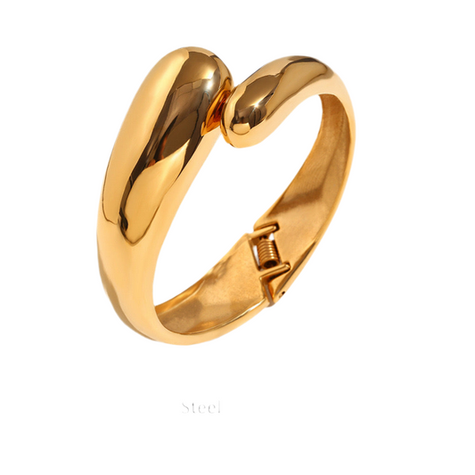 Vee Bold bangle